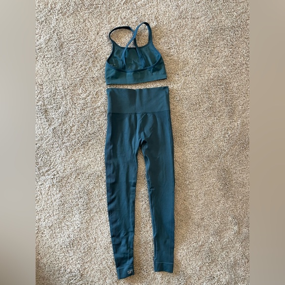 Set active workout set - Picture 2 of 8